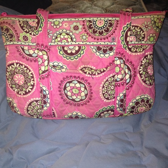 Medium Vera bradley bag