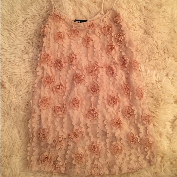 Rosy nude wet seal tank top