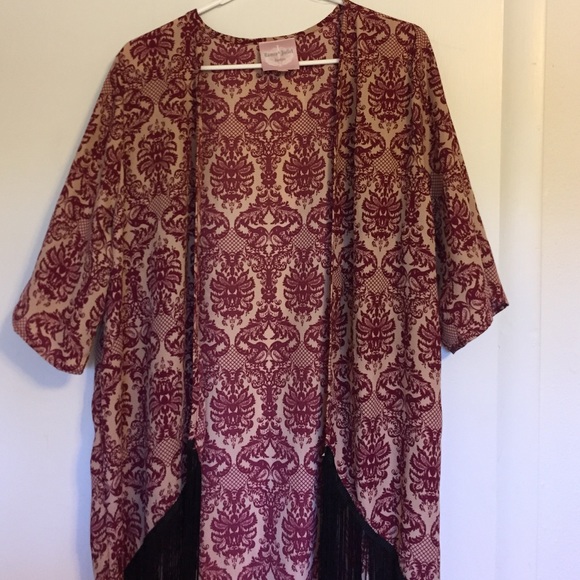 Romeo & Juliet Couture Kimono