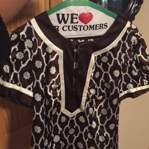 BEBE blouse - Picture 2 of 3