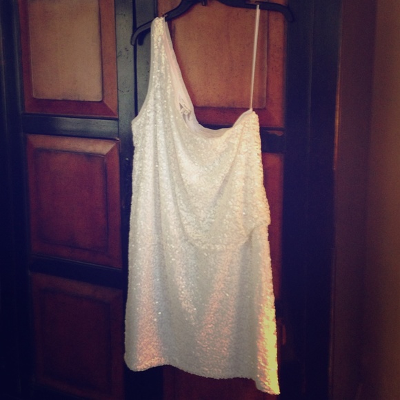 Max and Cleo sequin cocktail dress