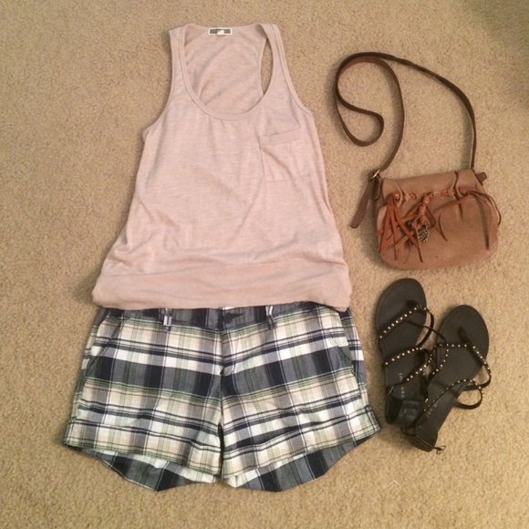 NWT Abercrombie &Fitch blue and green plaid shorts