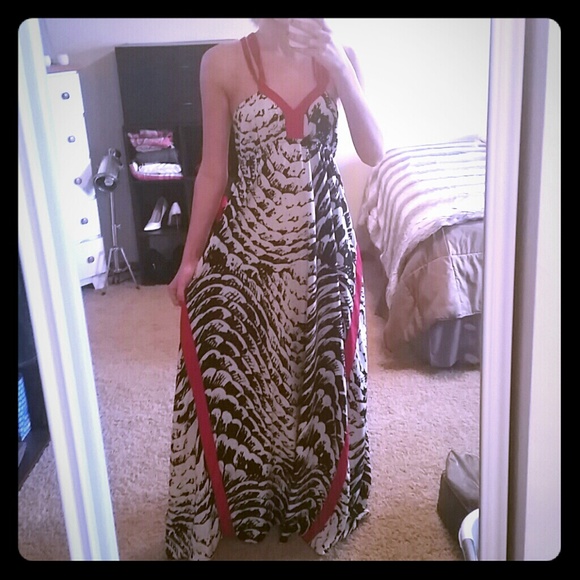 Long elegant dress!