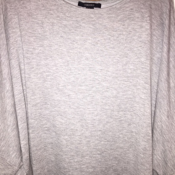 ❌❌SOLD in Bundle Dolman Top❌❌ - Picture 3 of 4