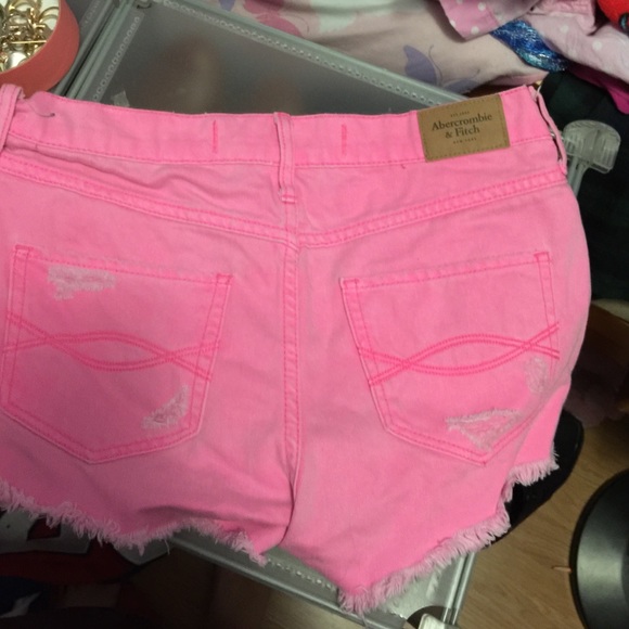 Abrecombie and fitche Neon pink high waiste shorts - Picture 4 of 4