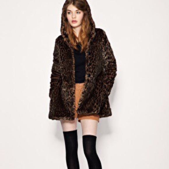 Free People Jackets & Blazers - 🔴SOLD🔴 Free people fur coat