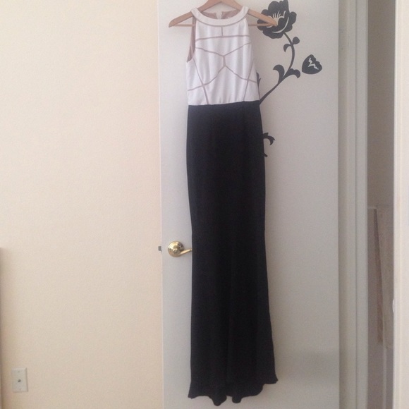 Stunning black and white gown