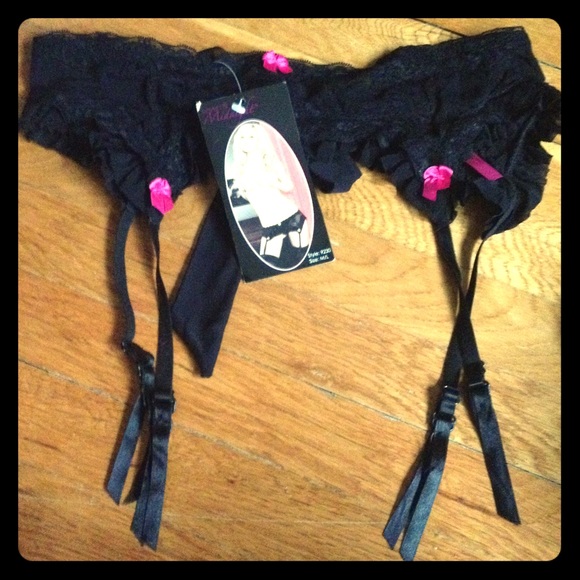 Lace Garter Belt - Black