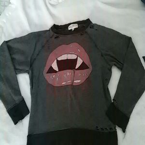 Sweat shirt