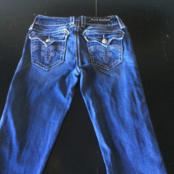 Rock Revival Jeans - Picture 2 of 4