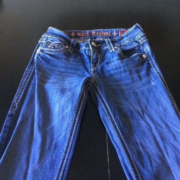 Rock Revival Jeans - Picture 4 of 4