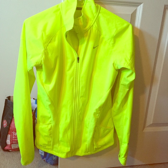 Reduced!!! Nike Women's Element Dri fit Jacket!