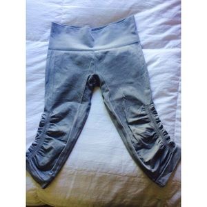 Lululemon In The Flow Crop II