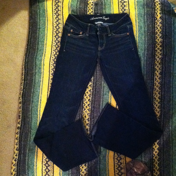 American eagle dark jeans