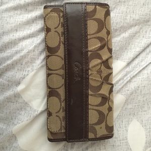 Coach wallet