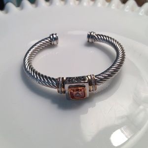 Yurman style bracelet