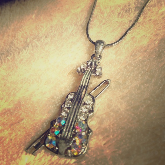 Violin diamond necklace