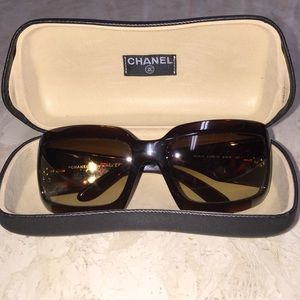 Chanel Sunglasses (Authentic!!)