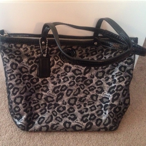 Coach pocketbook