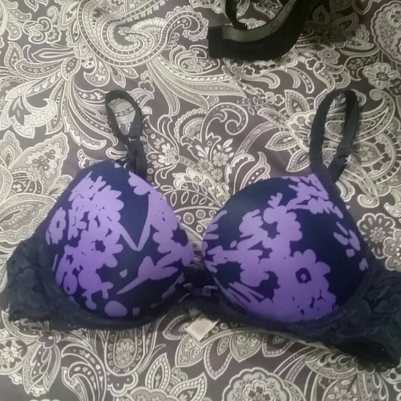 *****bundled *****Xhilaration bra 36B