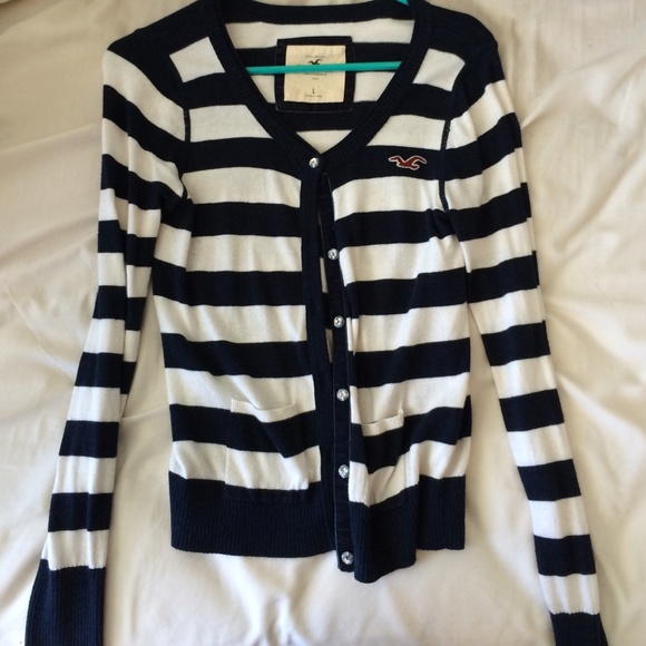 Hollister button up sweater