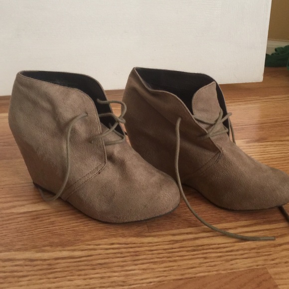 Heel booties!