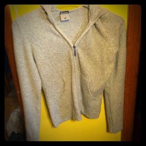 Columbia khaki and cream light sweater !!!