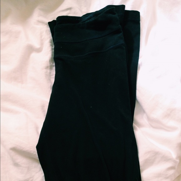 Lulu lemon yoga pants