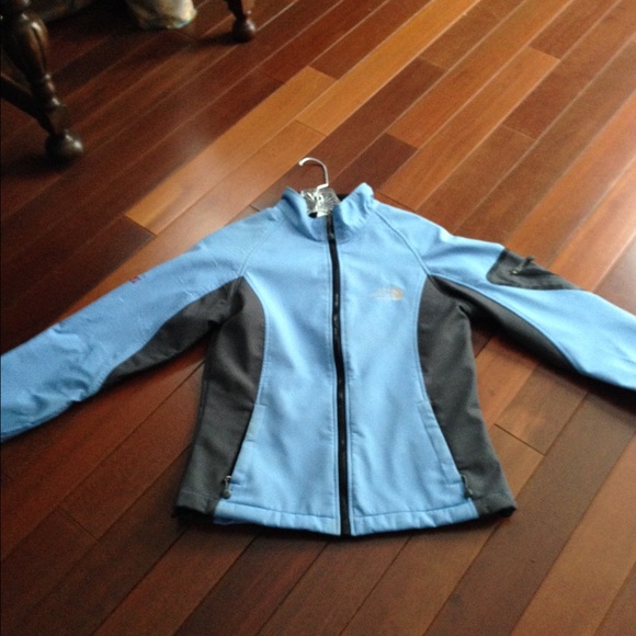 North face summit series windstopper