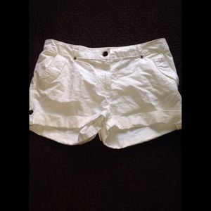 H and M chino shorts