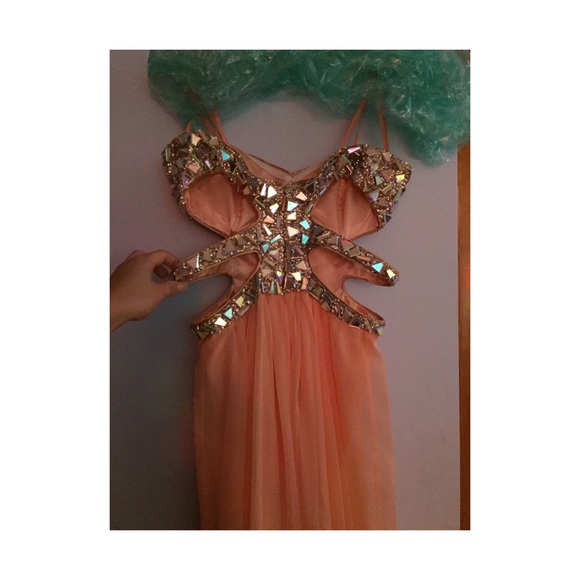 Prom Dress - Picture 3 of 4