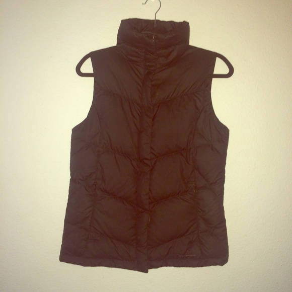 Columbia charcoal down vest