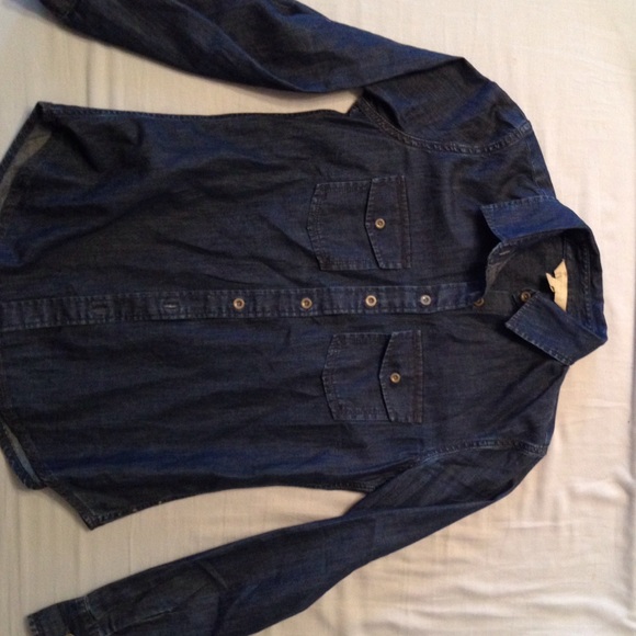Dark denim Banana Republic shirt