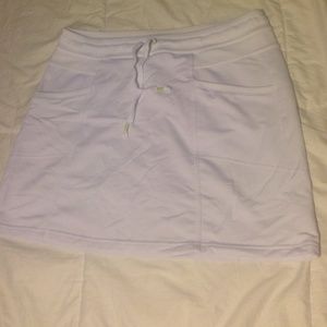 Athleta White skirt