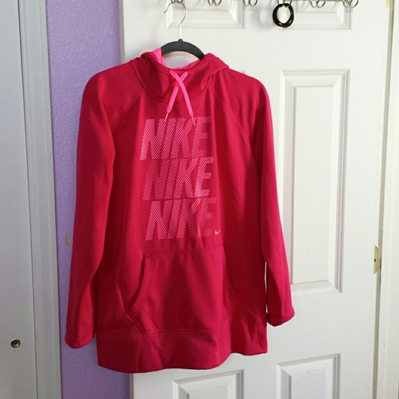 Nike therma  fit hoodie