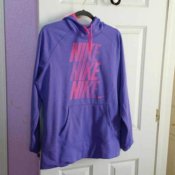 Nike therma fit hoodie