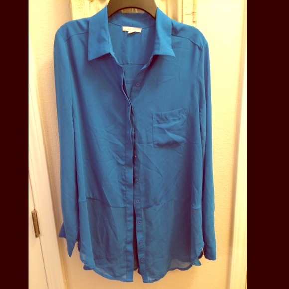 Pleione Royal blue blouse NWOT SIZE SMALL