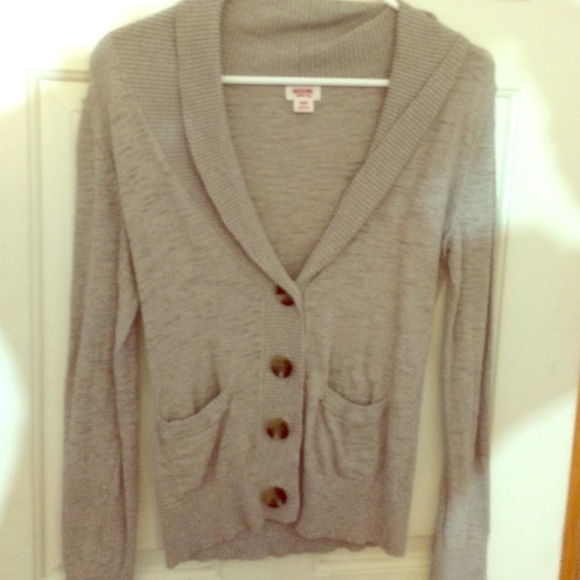 Tan/grey button up sweater