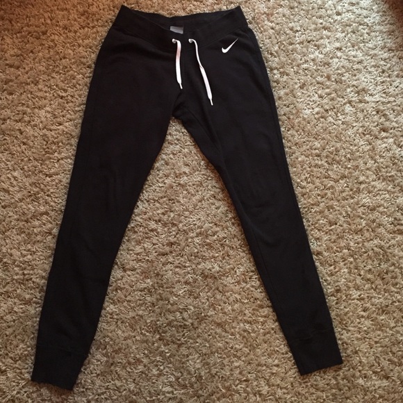 Women's nike sweatpants