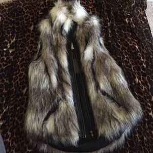 Fur vest