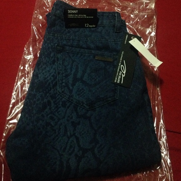 Pzi charmer skinny jean size 12 reg length
