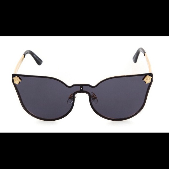 Versace Sunglasses 👓