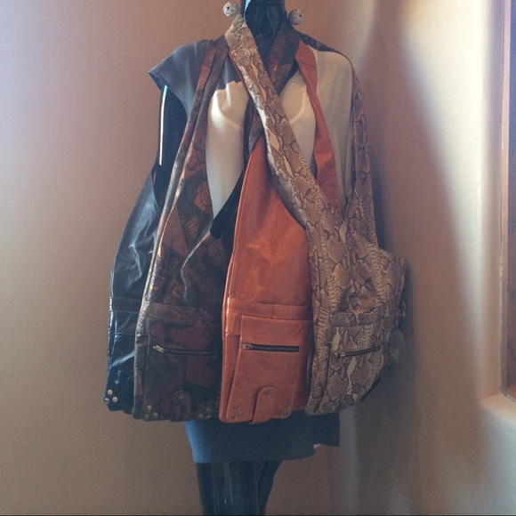Handcrafted Leather Messenger Bag