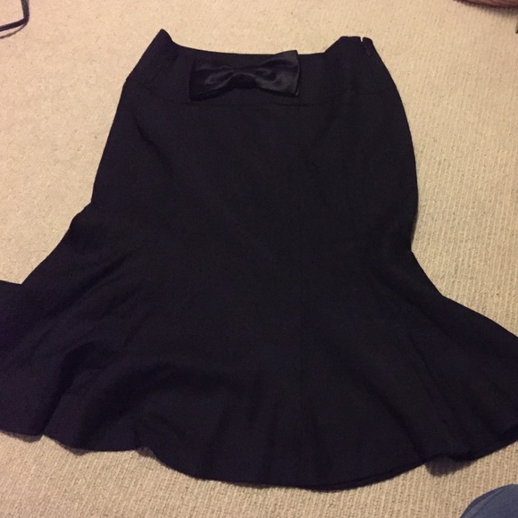 Bebe pencil skirt