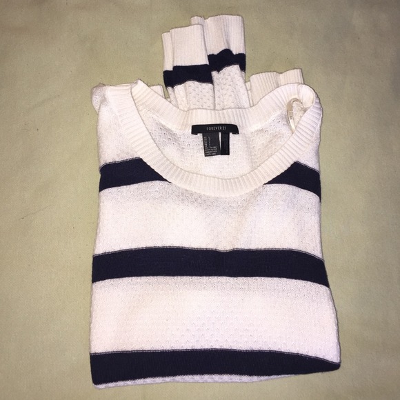 Forever 21 Sweaters - White and navy striped long sleeve sweater
