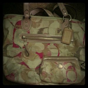 👜1hr Sale-Coach signature handbag set