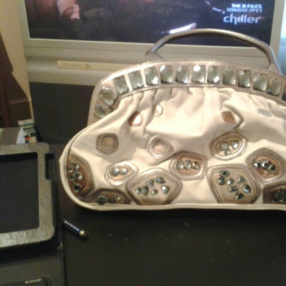 Handbag - Picture 4 of 4