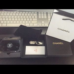 iPhone 6 Mirror Portable Charger