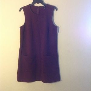 maroon dress w/ beautiful cut