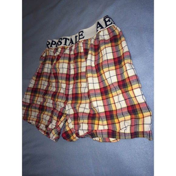♦️Guys(or girls) plaid Aéropostale boxers